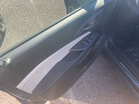 Used 2025 Chevrolet Trax LT image 20