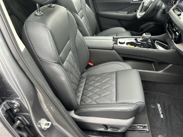 New 2026 Nissan Rogue Platinum w/ Platinum Premium Package AWD/4WD image 35