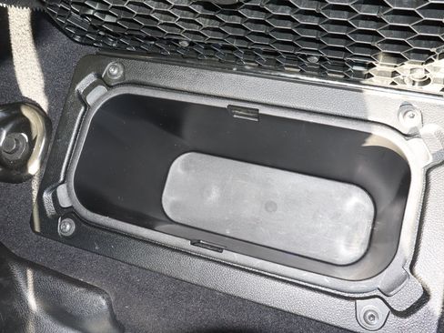 Used 2024 RAM 2500 Big Horn image 9