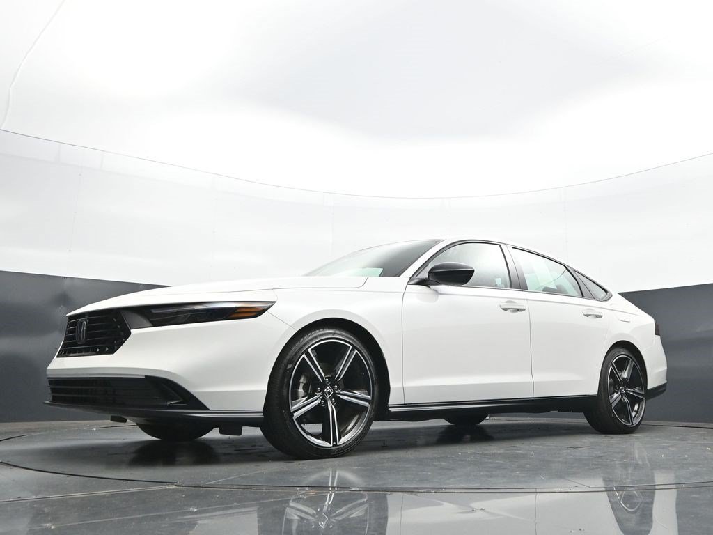 Used 2026 Honda Accord SE image 35