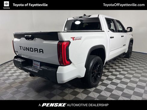 Used 2022 Toyota Tundra SR5 AWD/4WD image 14