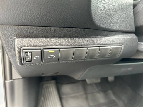 Certified 2025 Toyota Corolla LE FWD image 17