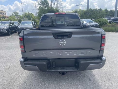 New 2026 Nissan Frontier SV w/ SV Convenience Package RWD image 4
