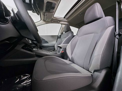 Certified 2025 Subaru Crosstrek 2.0i Premium image 18