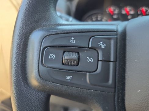 Used 2024 Chevrolet Silverado 1500 Custom image 14