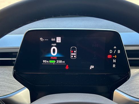 New 2025 Volkswagen ID. Buzz Pro S image 24