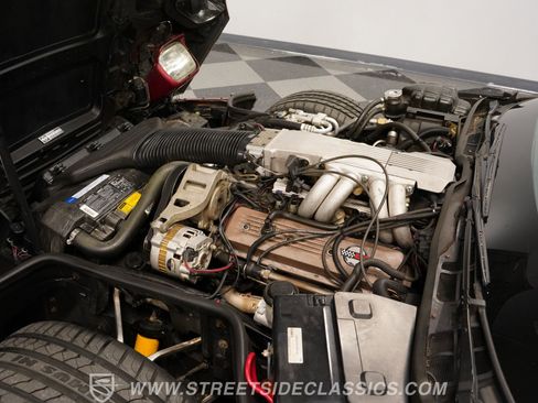 Used 1990 Chevrolet Corvette Convertible image 32