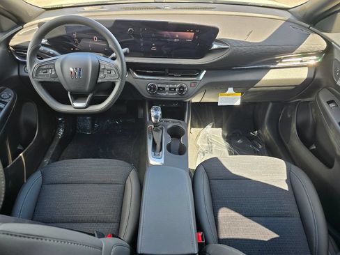 New 2026 Buick Envista Preferred FWD image 34