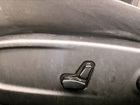 Used 2019 Dodge Charger SXT RWD image 32