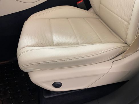 Used 2026 Mercedes-Benz GLE 350 4MATIC image 12