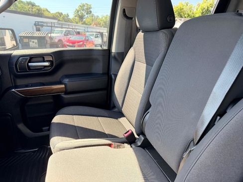 Used 2021 Chevrolet Silverado 1500 LT RWD image 26