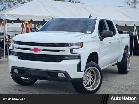 Used 2020 Chevrolet Silverado 1500 RST w/ RST Value Package image 1