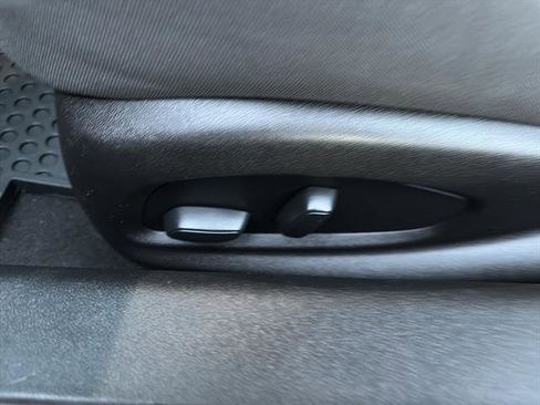 Used 2017 Chevrolet Camaro SS image 15