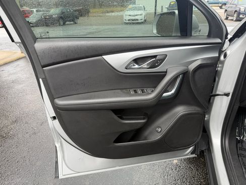 Used 2020 Chevrolet Blazer LT image 13