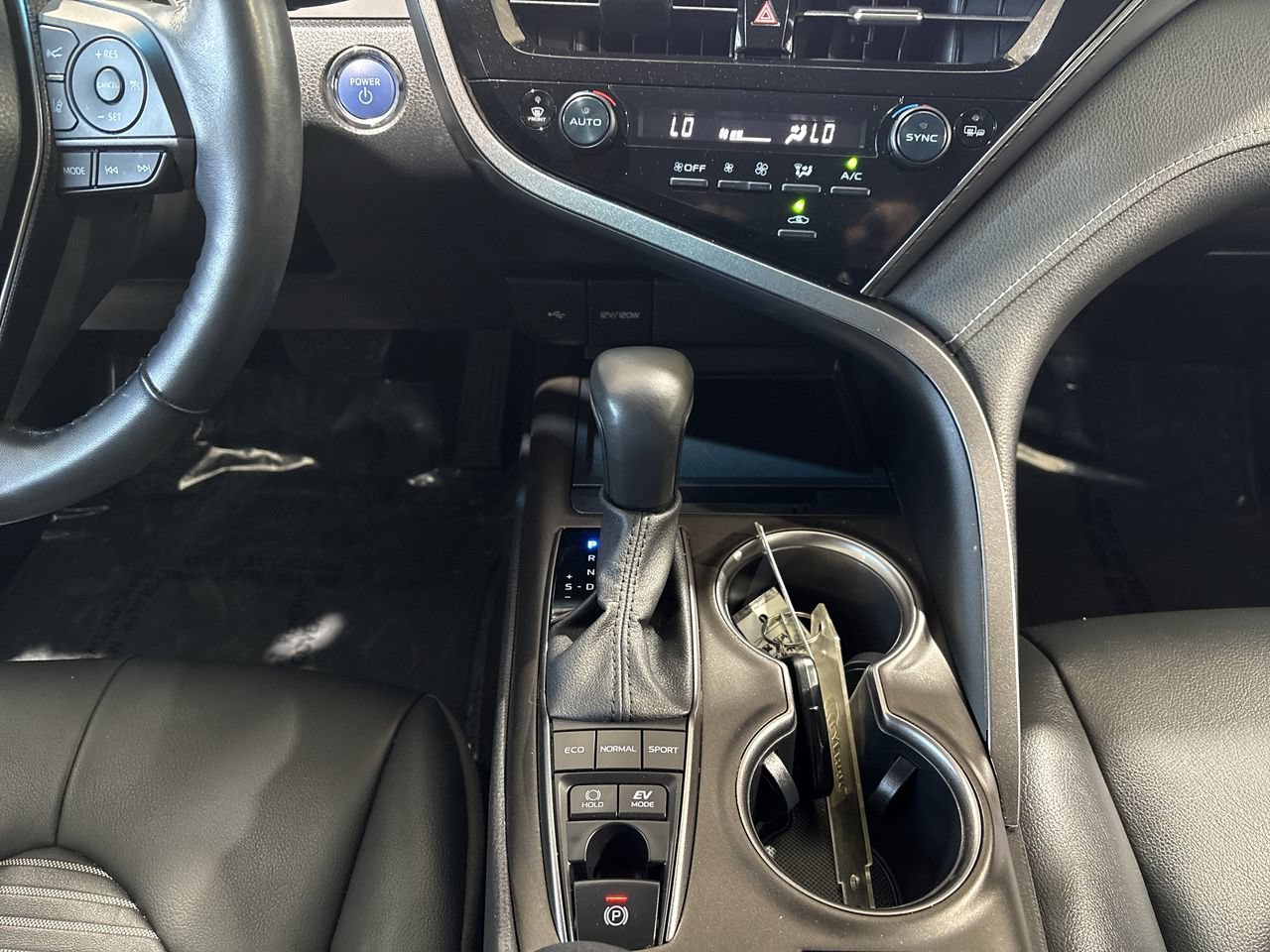 Certified 2024 Toyota Camry SE w/ Cold Weather Package FWD image 20