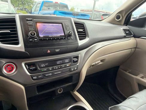 Used 2017 Honda Ridgeline RTS image 4