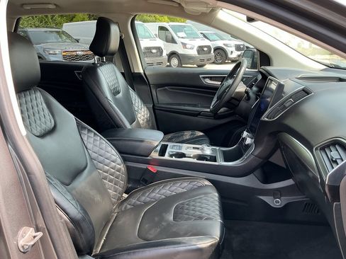 Used 2023 Ford Edge Titanium w/ Cargo Accessory Package AWD/4WD image 21