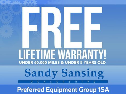 Used 2018 Cadillac XT5 FWD image 2