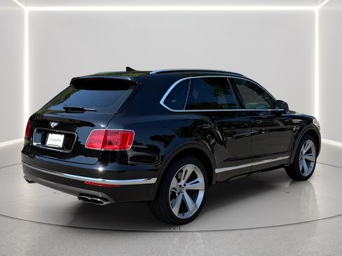 Used 2019 Bentley Bentayga AWD/4WD image 5