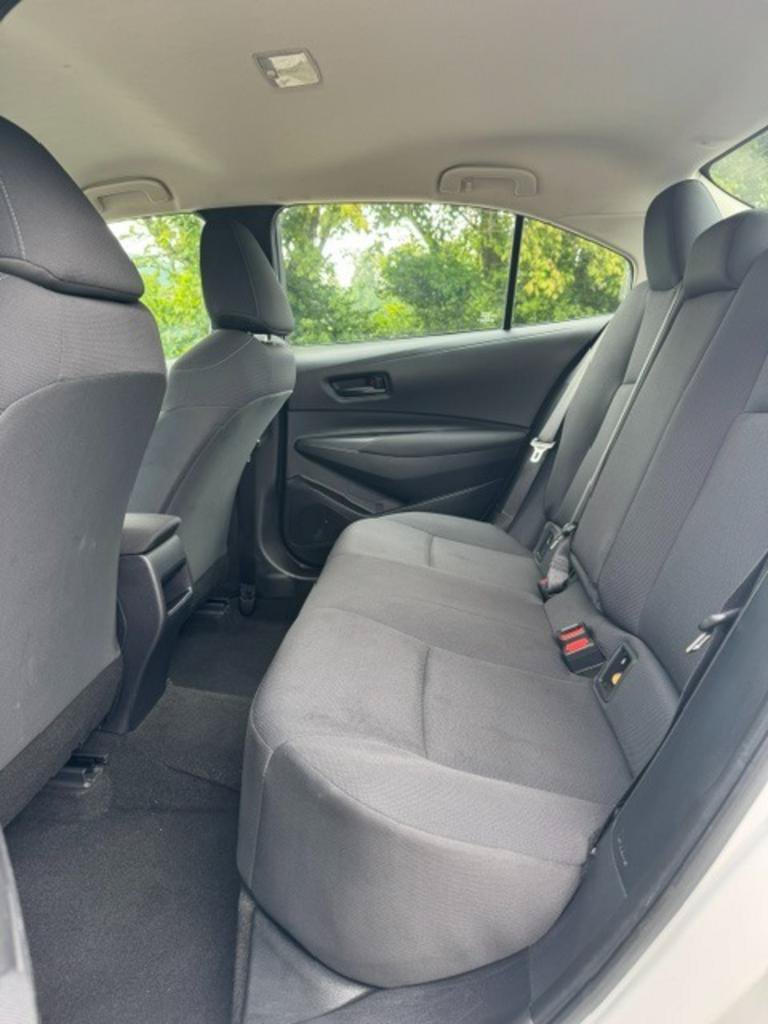 Used 2022 Toyota Corolla LE FWD image 15