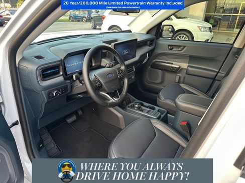New 2025 Ford Maverick Lobo image 9