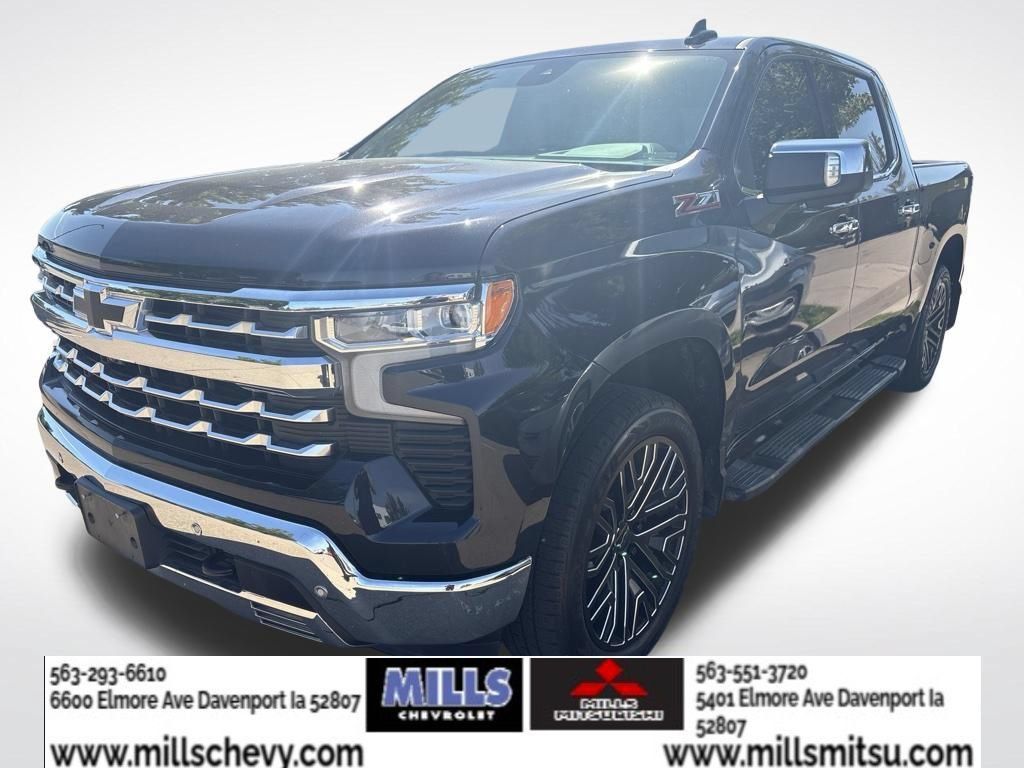 Used 2022 Chevrolet Silverado 1500 LTZ w/ LTZ Convenience Package II AWD/4WD image 2