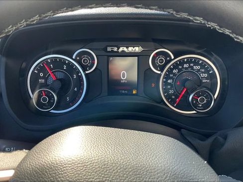 New 2025 RAM 2500 Big Horn AWD/4WD image 19