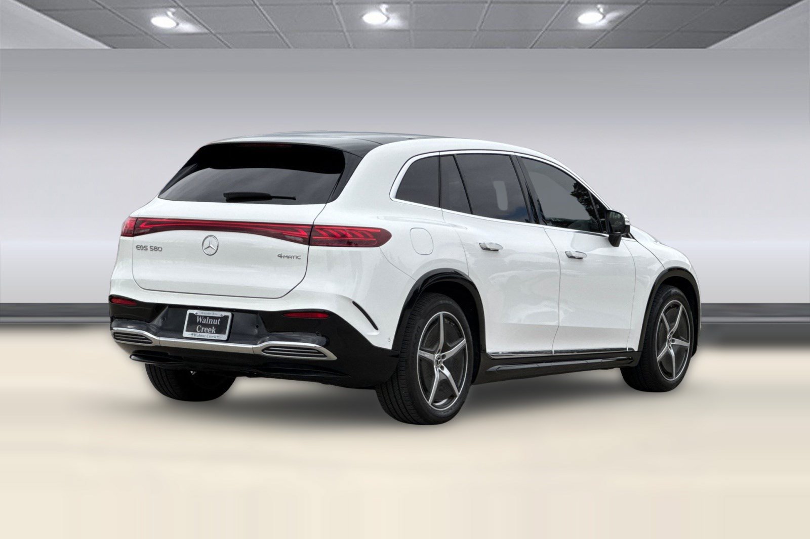 Certified 2023 Mercedes-Benz EQS 580 4MATIC SUV image 9