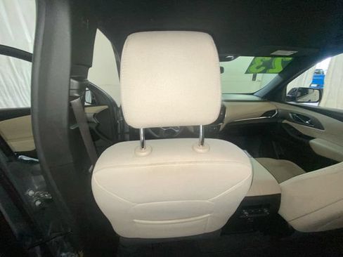 Used 2023 Chevrolet Traverse LS w/ Midnight/Sport Edition FWD image 35