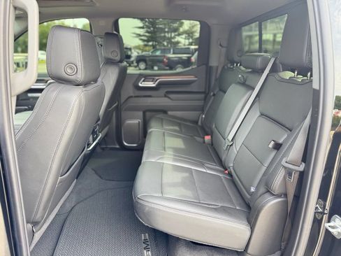 Used 2024 GMC Sierra 1500 Denali w/ Denali Reserve Package AWD/4WD image 25