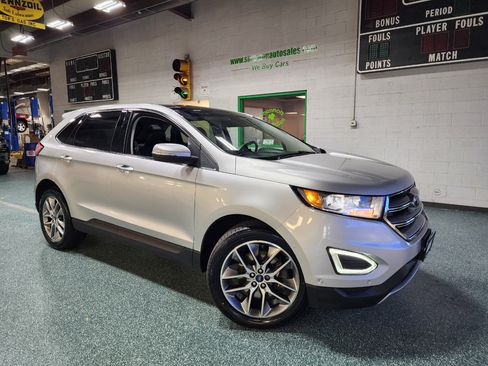 Used 2017 Ford Edge Titanium w/ Equipment Group 302A image 13