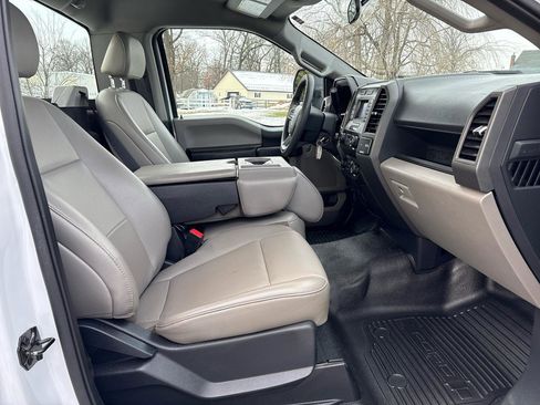 Used 2022 Ford F250 XL w/ Power Equipment Group AWD/4WD image 10