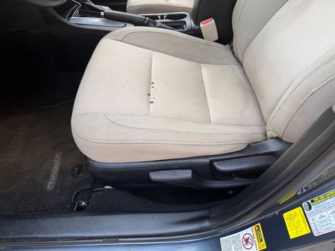 Used 2014 Toyota Corolla LE FWD image 53