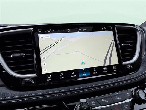 New 2026 Chrysler Pacifica Select image 23