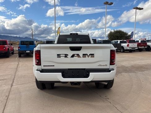 New 2026 RAM 3500 Big Horn AWD/4WD image 6