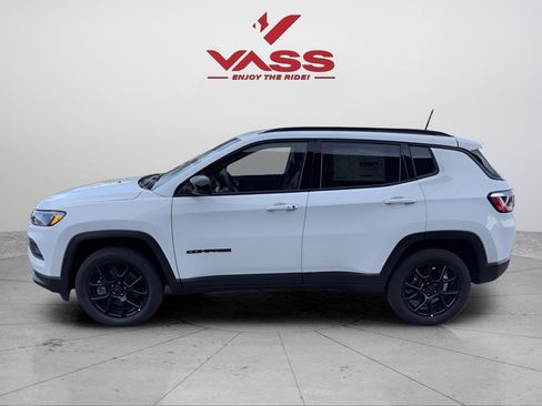 New 2026 Jeep Compass Latitude AWD/4WD image 2