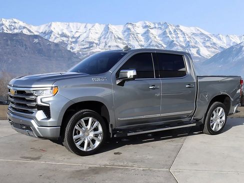 Used 2023 Chevrolet Silverado 1500 High Country w/ High Country Premium Package image 2