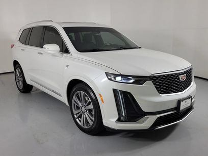 Certified 2025 Cadillac XT6 Premium Luxury