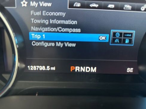 Used 2019 Ford F150 Lariat image 26