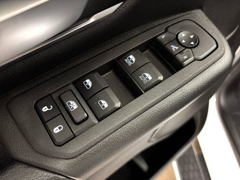 Used 2025 RAM 1500 Big Horn image 24