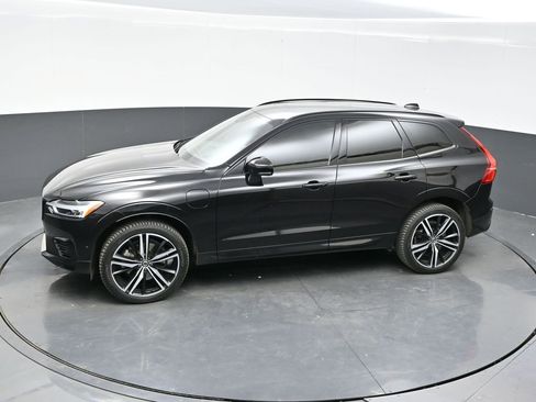 Used 2021 Volvo XC60 T8 R-Design w/ Advanced Package image 35