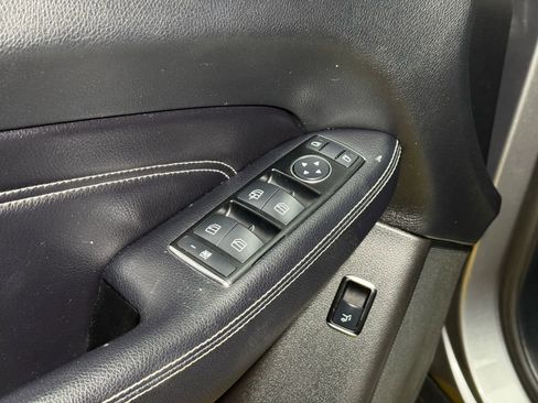 Used 2013 Mercedes-Benz ML 350 BlueTEC 4MATIC image 45