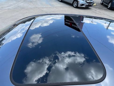 Used 2020 Honda Accord EX-L image 9