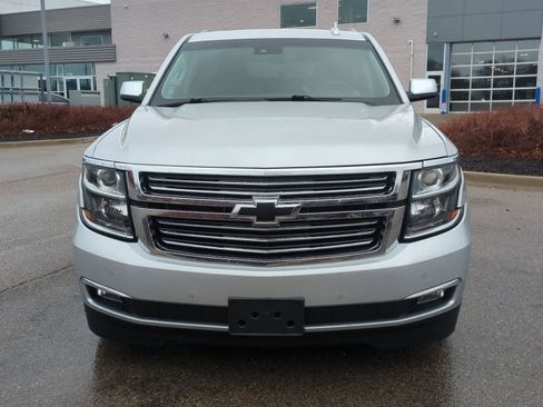Used 2016 Chevrolet Suburban LTZ image 3