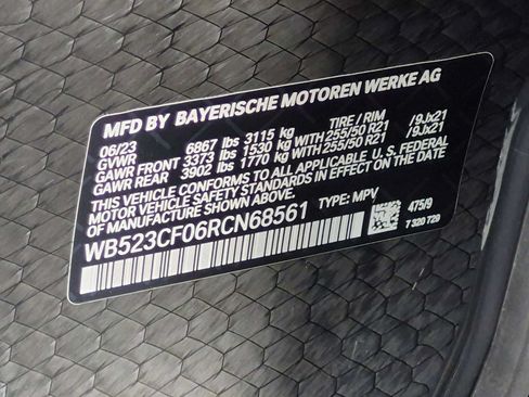 Used 2024 BMW iX xDrive50 w/ Premium Package AWD/4WD image 38