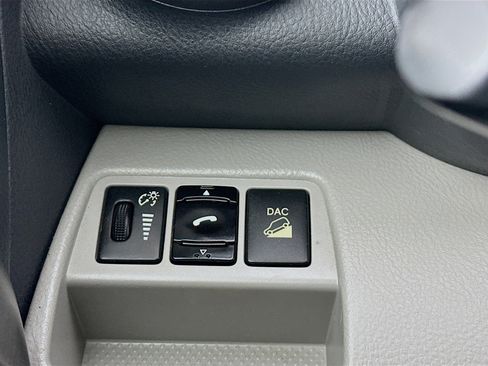 Used 2011 Toyota RAV4 Limited image 16