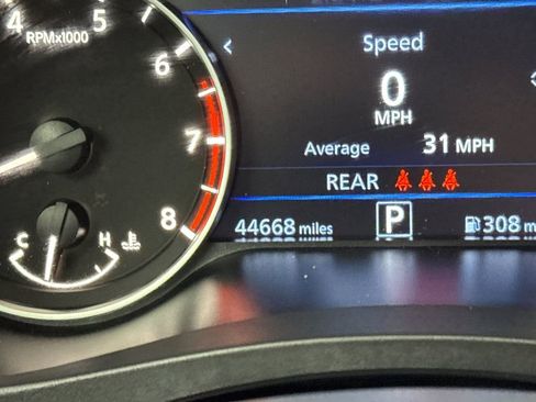 Used 2024 Nissan Altima 2.5 SV image 25