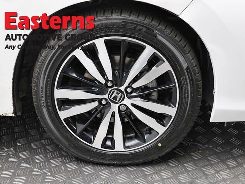 Used 2020 Honda Fit EX image 30