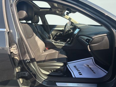 Used 2017 Cadillac ATS Premium Luxury RWD image 40