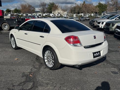Used 2008 Saturn Aura XR w/ Premium Trim Package image 3